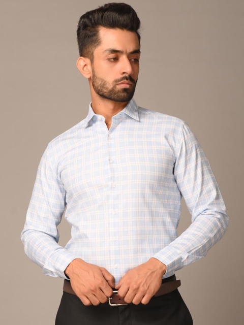 

Tistabene Men Blue Checked Casual Shirt