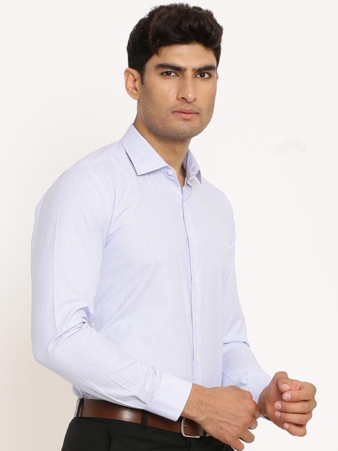 

Tistabene Men Purple Opaque Casual Shirt