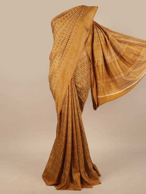 

Pothys Gold-Toned & White Dabu Printed Saree
