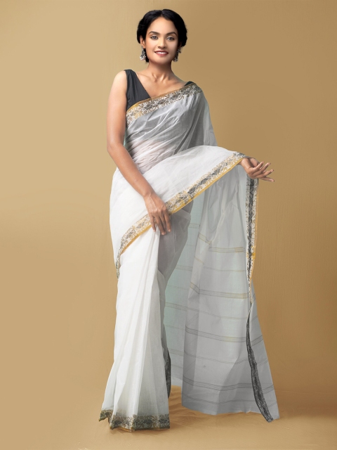 

Unnati Silks Women Cream-Coloured & Gold-Toned Pure Handloom Bengal Tant Cotton Sustainable Saree