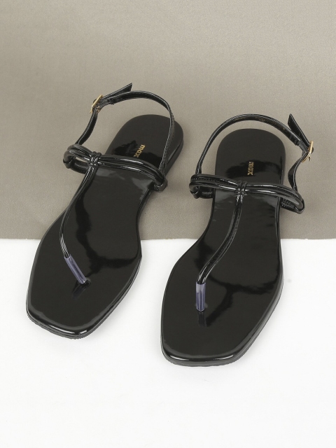 

max Women Black T-Strap Flats