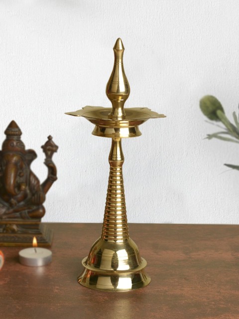 

StyleMyWay Handcrafted Brass Kalash Deepak, Gold