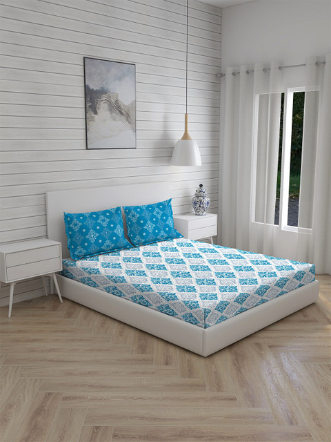 

Layers Blue & White Ethnic Motifs 144 TC King Bedsheet with 2 Pillow Covers