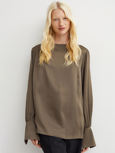 

H&M Woman Green Boat-necked satin blouse