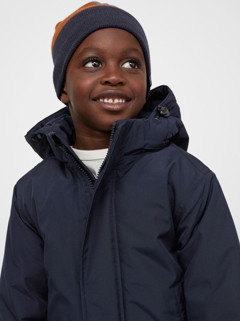 

H&M Boys Blue Solid Hooded Padded Jacket