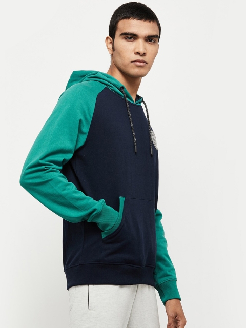 

max Men Blue & Green Colourblocked Hooded Sweatshirt