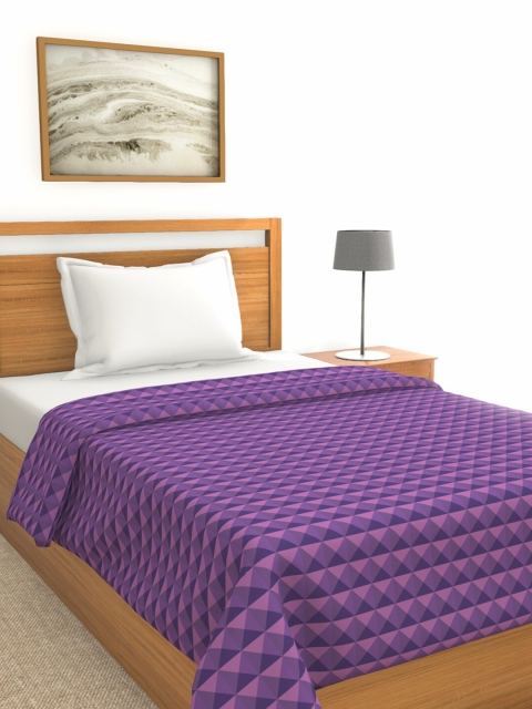 

BIANCA Purple & Pink Geometric AC Room 150 GSM Single Bed Comforter