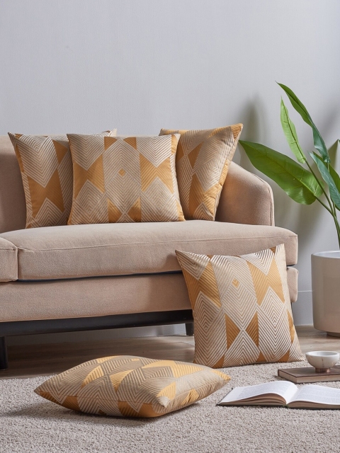 

DDecor Gold-Toned & Brown Set of 5 Geometric Square Cushion Covers