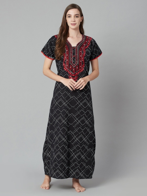 

TRUNDZ Black Printed Maxi Nightdress