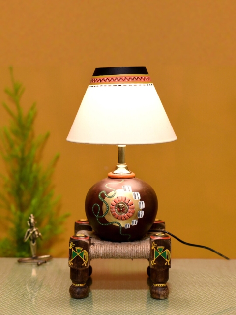 

AAKRITI ART CREATIONS White & Brown Wooden Handcrafted Table Lamp