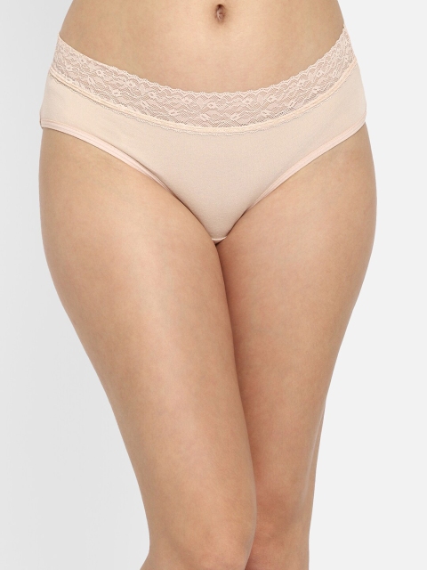 

Clovia Women Beige Solid Cotton Hipster Briefs With Lace Waist Band, Pink