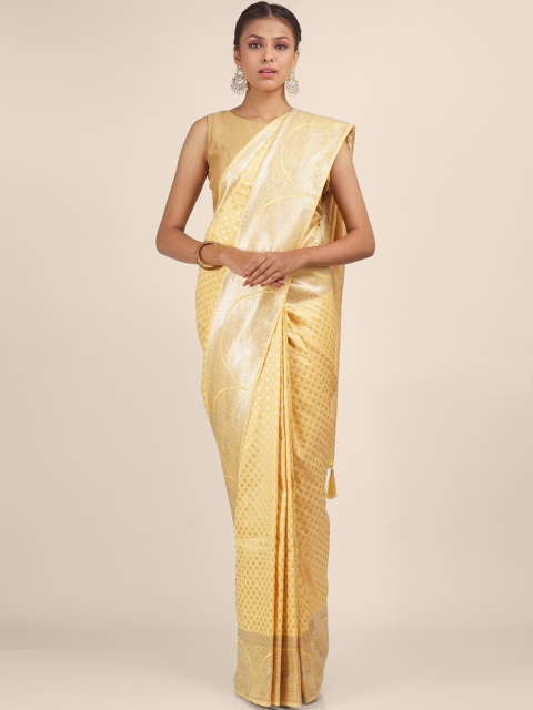 

Hastakala Yellow & Silver-Toned Floral Zari Art Silk Saree