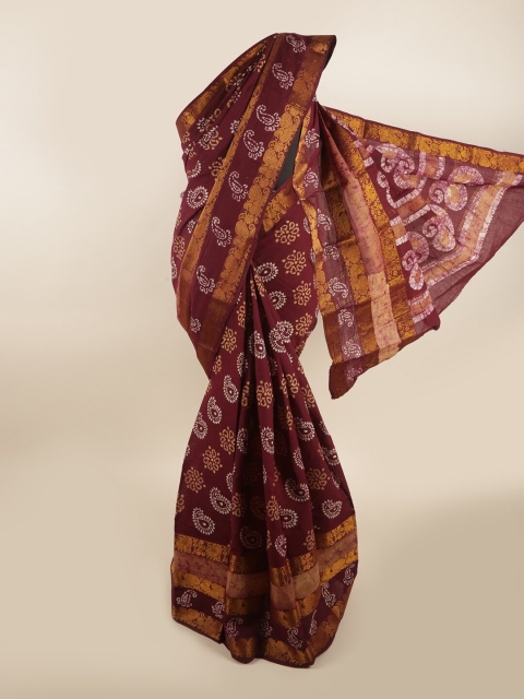

Pothys Maroon & White Ethnic Motifs Printed Saree