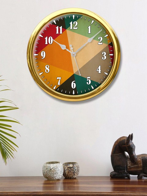 

999Store Multi Round Abstract Triangles Printed Analogue Wall Clock