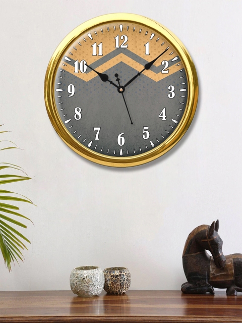 

999Store Grey & White Printed Contemporary Wall Clock
