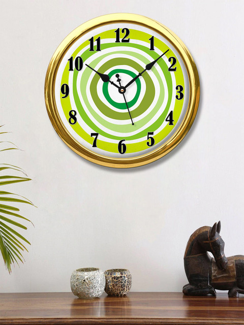 

999Store Green & Yellow Printed Contemporary Wall Clock