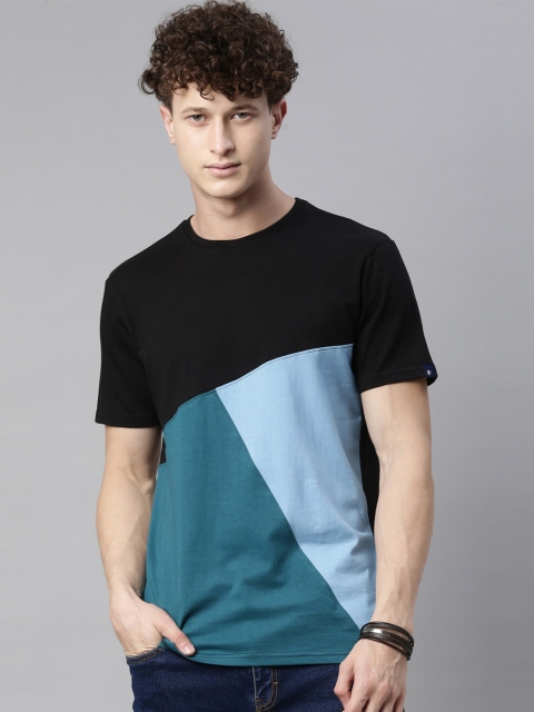 

Breakbounce Men Black & Blue Colourblocked T-shirt