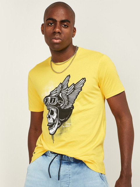

Forca Men Yellow & Grey Graphic Printed Slim Fit T-shirt
