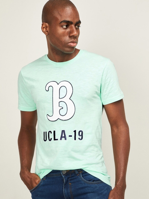 

UCLA Men Green Typography Printed Slim Fit T-shirt