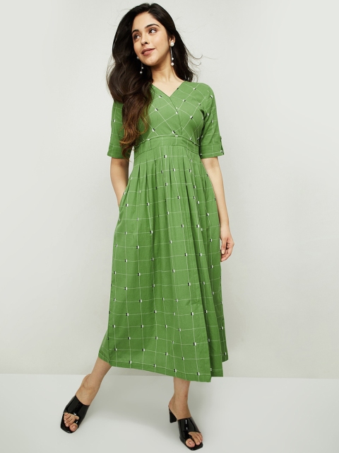 

Melange by Lifestyle Green Ethnic Motifs Midi Dress