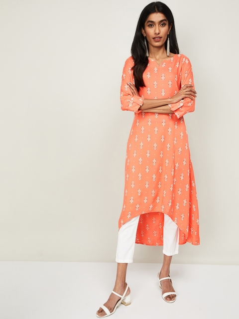 

Melange by Lifestyle Women Peach-Coloured & White Ethnic Motifs Printed Kurta
