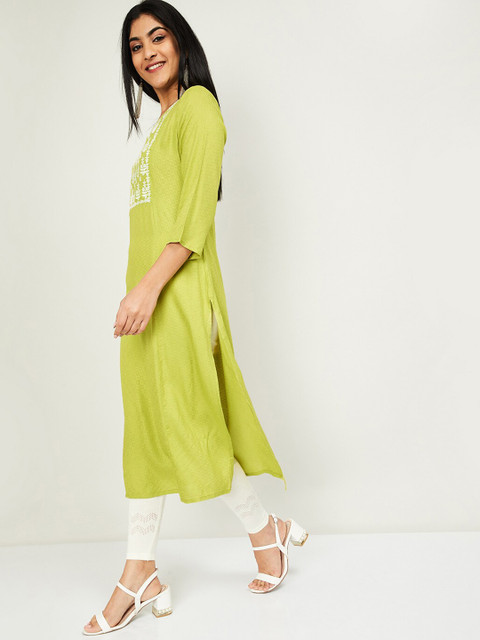

Melange by Lifestyle Women Green & White Geometric Yoke Design Embroidered Kurta