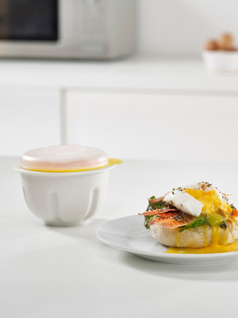 

Joseph Joseph M-Poach Microwave Egg Poacher, White