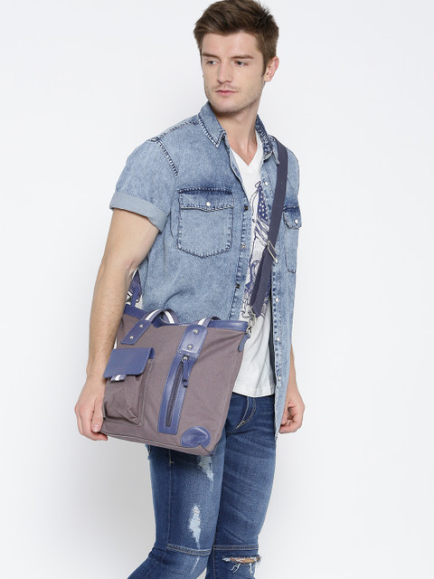 

Mast & Harbour Unisex Grey Messenger Bag