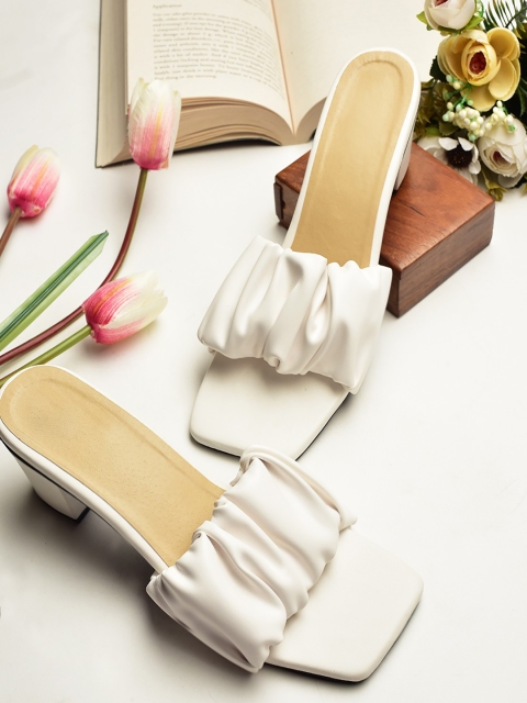 

Street Style Store White Striped Block Mules