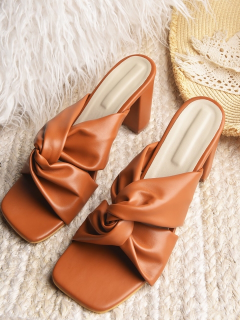 

Street Style Store Tan Block Mules
