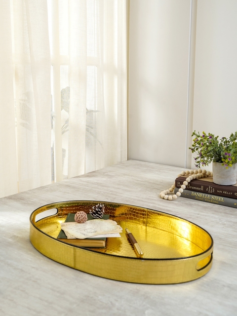 

Pure Home and Living Gold-Toned & Black Textured Oval Zeppo Tray