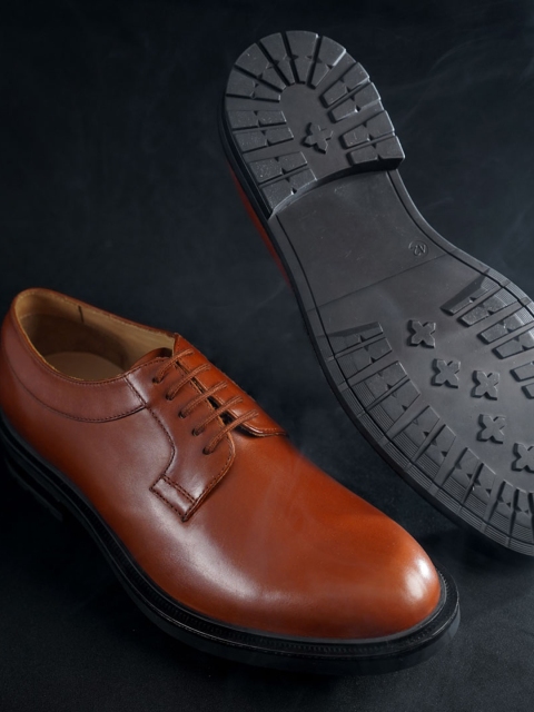 

RAPAWALK Men Tan Brown Solid Leather Formal Derbys