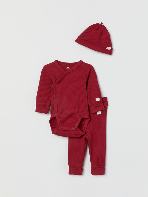 

H&M Kids Girls Maroon Striped Pure Cotton Adjustable-Fit Clothing Set