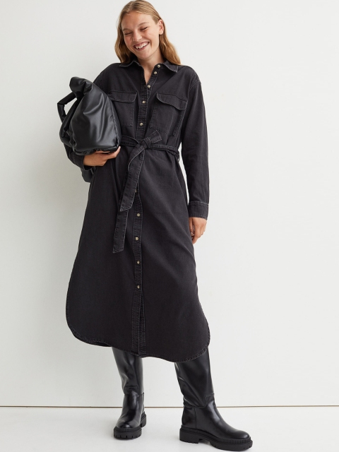 

H&M Black Solid Pure Cotton Shirt Denim Dress