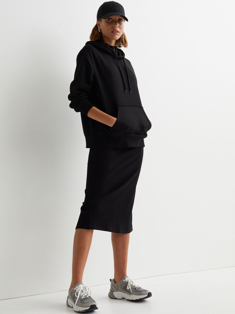 

H&M Woman Black Hoodie
