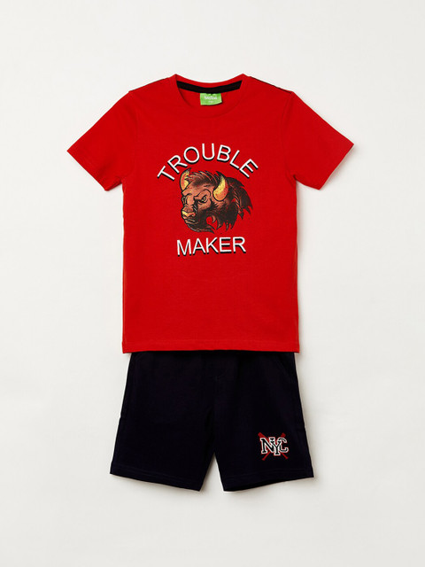 

Bossini Boys Red & Navy Blue Printed Cotton T-shirt with Shorts