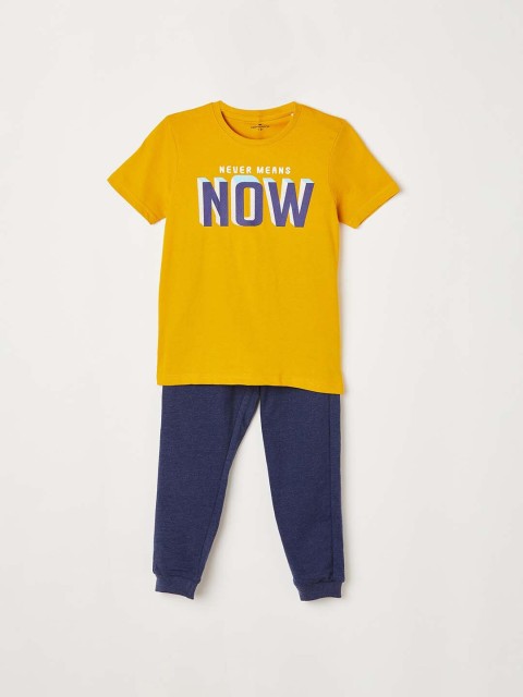 

Fame Forever by Lifestyle Boys Yellow & Navy Blue Printed T-shirt with Pyjamas