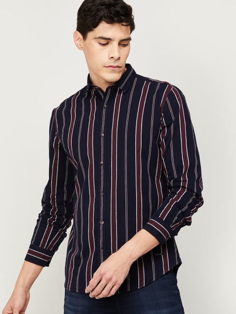 

Bossini Men Navy Blue Slim Fit Striped Casual Shirt