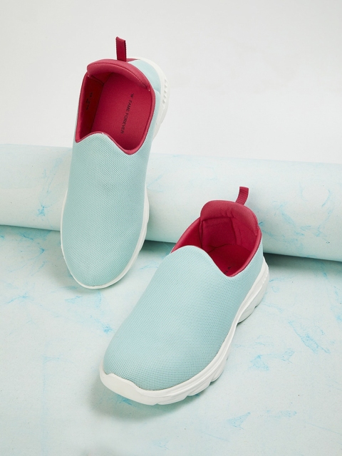 

Fame Forever by Lifestyle Girls Green Woven Design Slip-On Sneakers