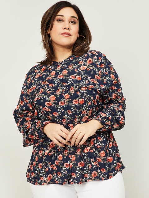 

nexus Black Floral Regular Top
