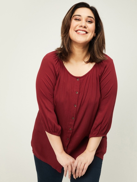 

nexus Red Solid Shirt-Style Top