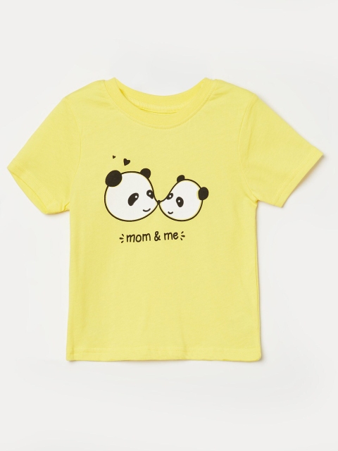 

Juniors Boys Yellow & Black Printed T-shirt