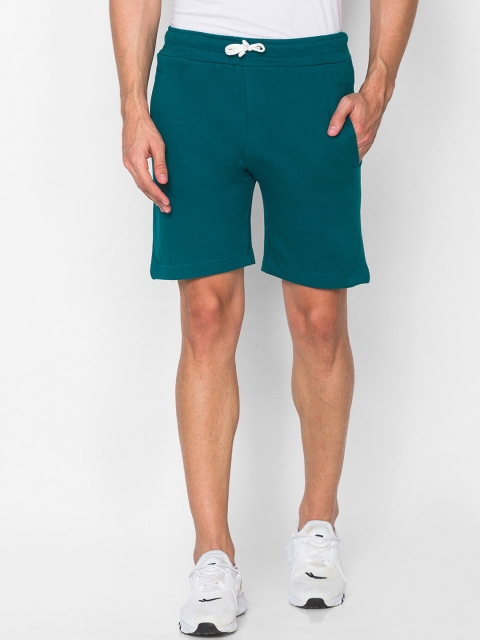 

Smugglerz Men Green Regular Shorts