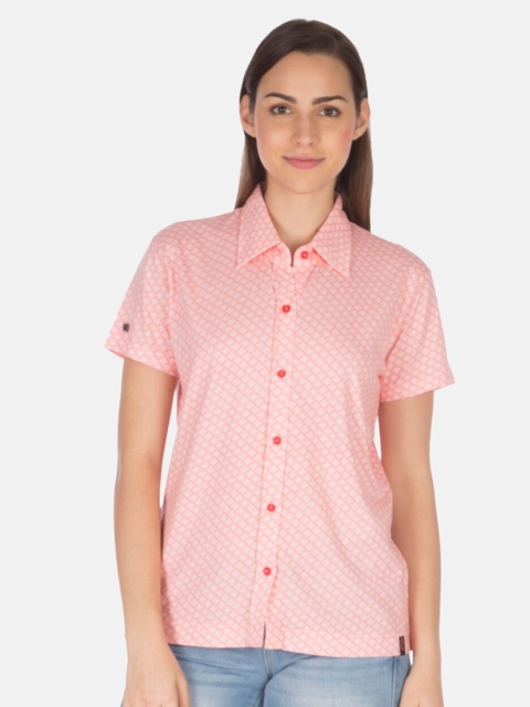 

Smugglerz Pink & White Geometric Print Shirt Style Top