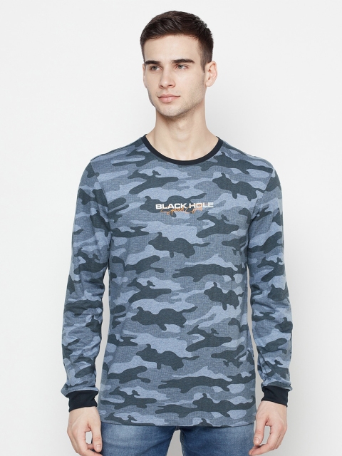 

METTLE Men Blue Camouflage Printed T-shirt