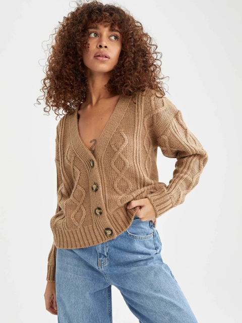 

DeFacto Women Beige Cable Knit RELAX FIT Tricot Cardigan