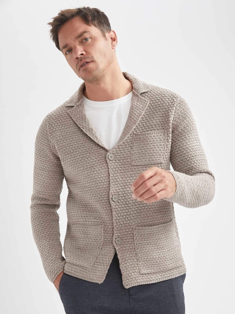 

DeFacto Men Grey Lapel Collar Slim Fit Cardigan