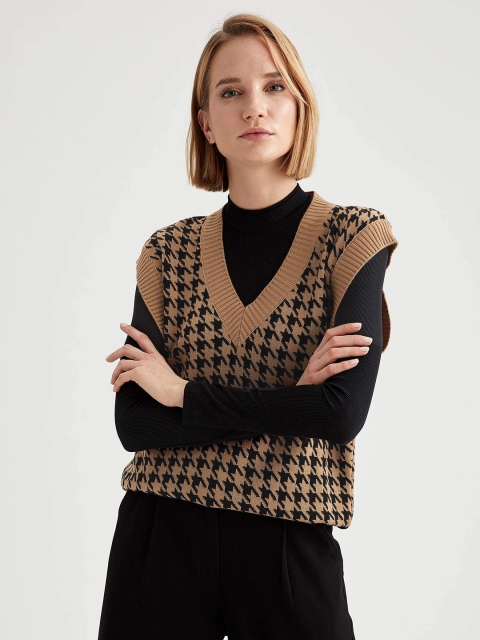 

DeFacto Women Brown & Black Printed Pure Acrylic Sweater Vest