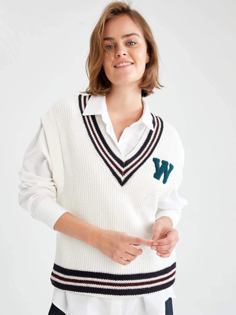 

DeFacto Women White Striped Printed Pullover