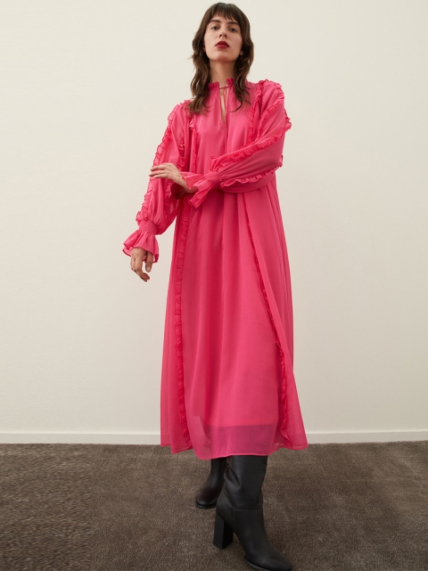

H&M Pink Solid Smocked Chiffon Maxi Dress